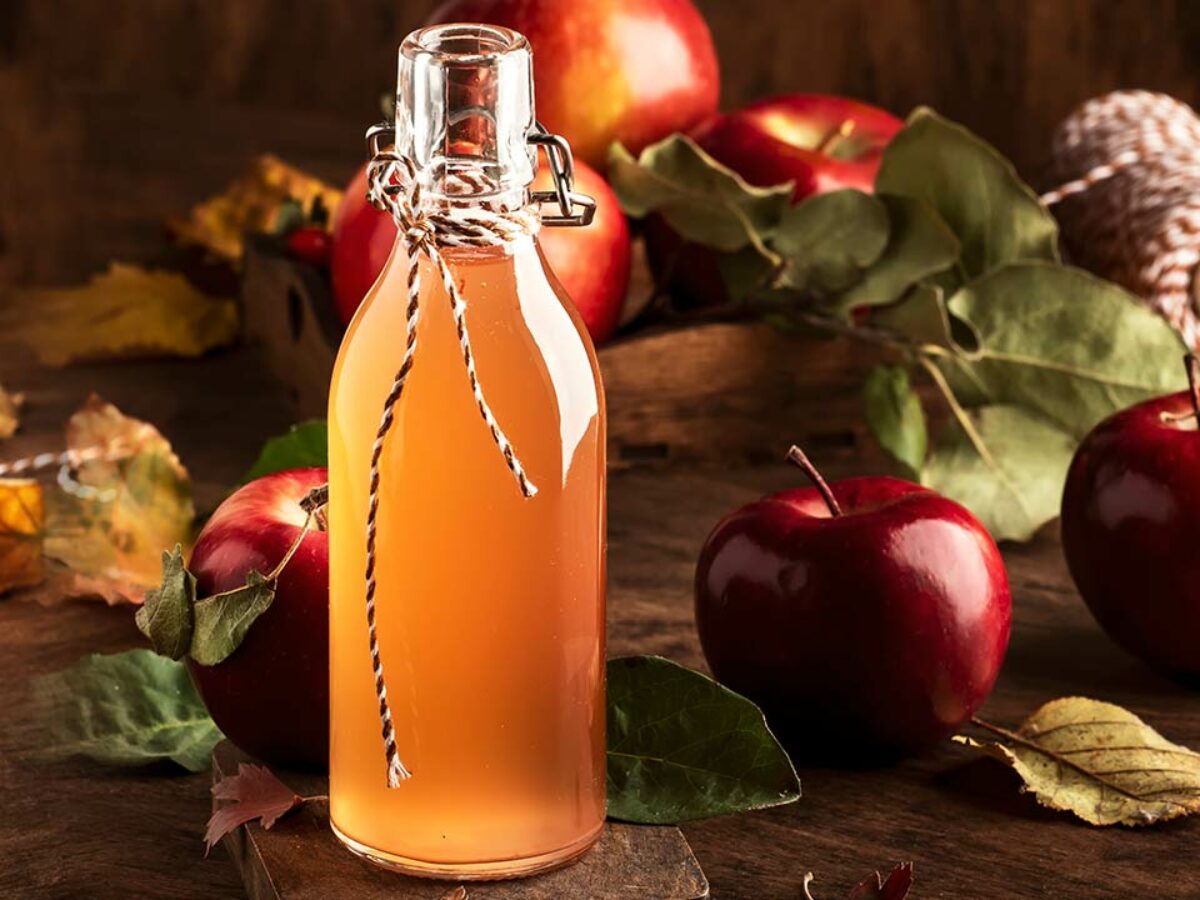 Giấm táo (apple cider vinegar) là gì? Công dụng & lợi ích sức khoẻ - PT/Coach luyện tập & dinh dưỡng hàng đầu